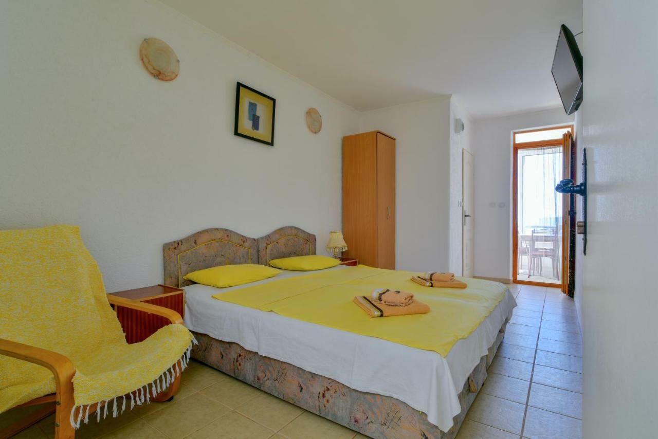 Pataki Guesthouse Petrovac Kültér fotó