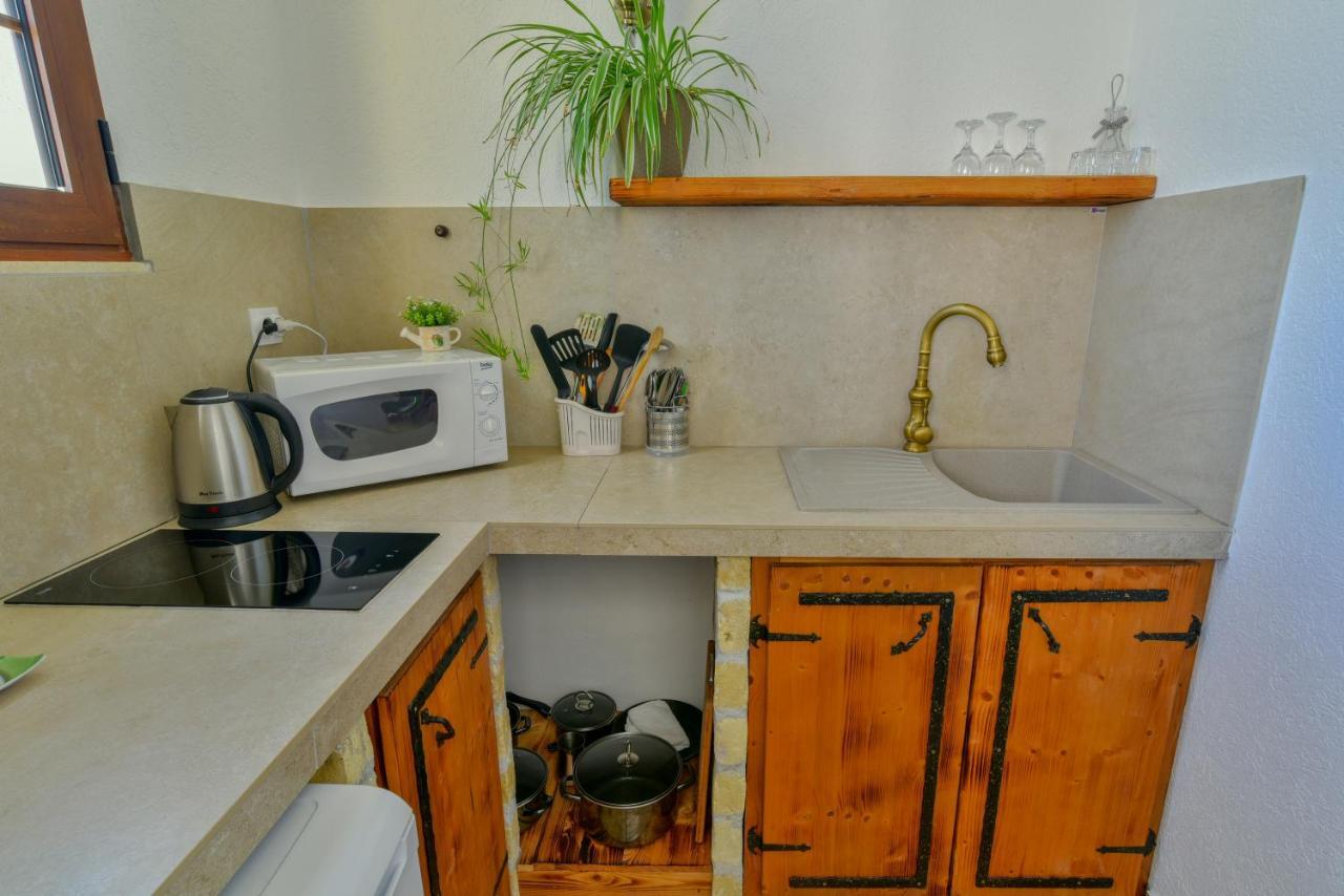 Pataki Guesthouse Petrovac Kültér fotó